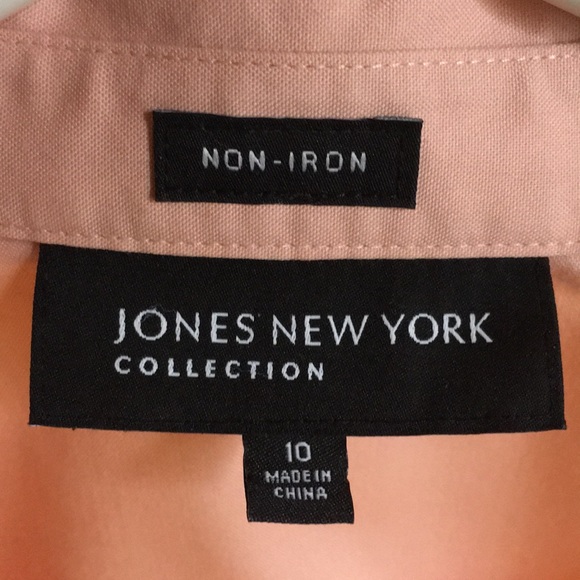 Pink button down - Picture 2 of 3